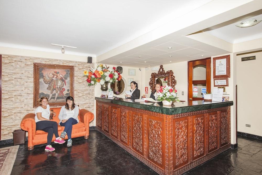 Hotel Agustos Cuzco Exterior foto